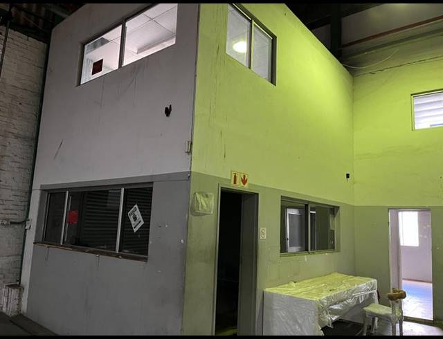 INDUSTRIAL PROPERTY TO RENT IN EPPING